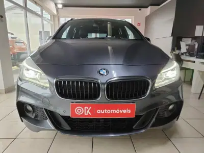 BMW 218 Gran Tourer 2015 - 17250 EUR, 190800 km - AUTO.MOTO.pt - 190800km - foto 3 de 35