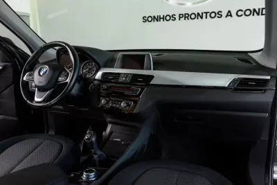 BMW X1 2017 - 19500 EUR, 132440 km - AUTO.MOTO.pt - 132440km - foto 4 de 30