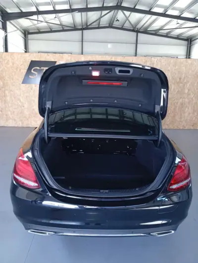 Mercedes-Benz C 350 2016 - 24950 EUR, 129659 km - AUTO.MOTO.pt - 129659km - foto 9 de 18