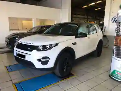 Land Rover Discovery Sport 2017 - 75000km