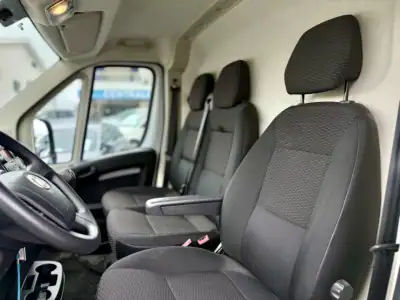 Fiat DUCATO 2.2 M-Jet L3H2 140Cv | IVA DEDUTÍVEL 2023 - 27950 EUR, 28000 km - AUTO.MOTO.pt - 28000km - foto 12 de 23