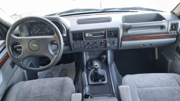 Land Rover Range Rover 1996 - 35500 EUR, 143108 km - AUTO.MOTO.pt - 143108km - foto 11 de 49