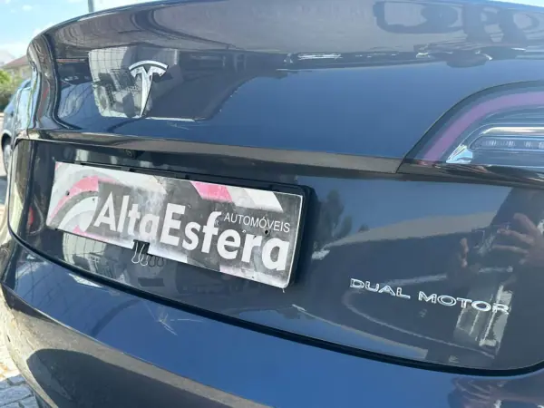 Tesla Model 3 2020 - 33900 EUR, 48971 km - 48971km - foto 9 de 31