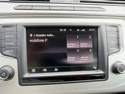 Volkswagen Passat Variant 2015 - 11490 EUR, 200121 km - AUTO.MOTO.pt - 200121km - foto 23 de 37