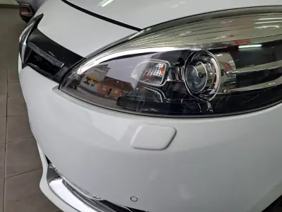 Renault Grand Scénic 2015 - 12990 EUR, 123000 km - AUTO.MOTO.pt - 123000km - foto 7 de 16