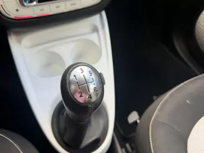 Smart ForFour 2016 - 8900 EUR, 103445 km - 103445km - foto 7 de 11