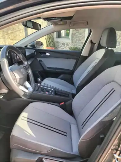 SEAT Leon 2023 - 19950 EUR, 41000 km - AUTO.MOTO.pt - 41000km - foto 10 de 11
