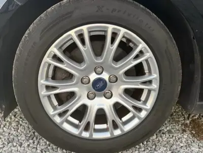 Ford 2011 - 8250 EUR, 224000 km - 224000km - foto 9 de 29