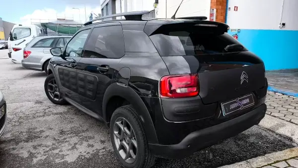 Citroën C4 Cactus 2014 - 9600 EUR, 180000 km - AUTO.MOTO.pt - 180000km - foto 8 de 19