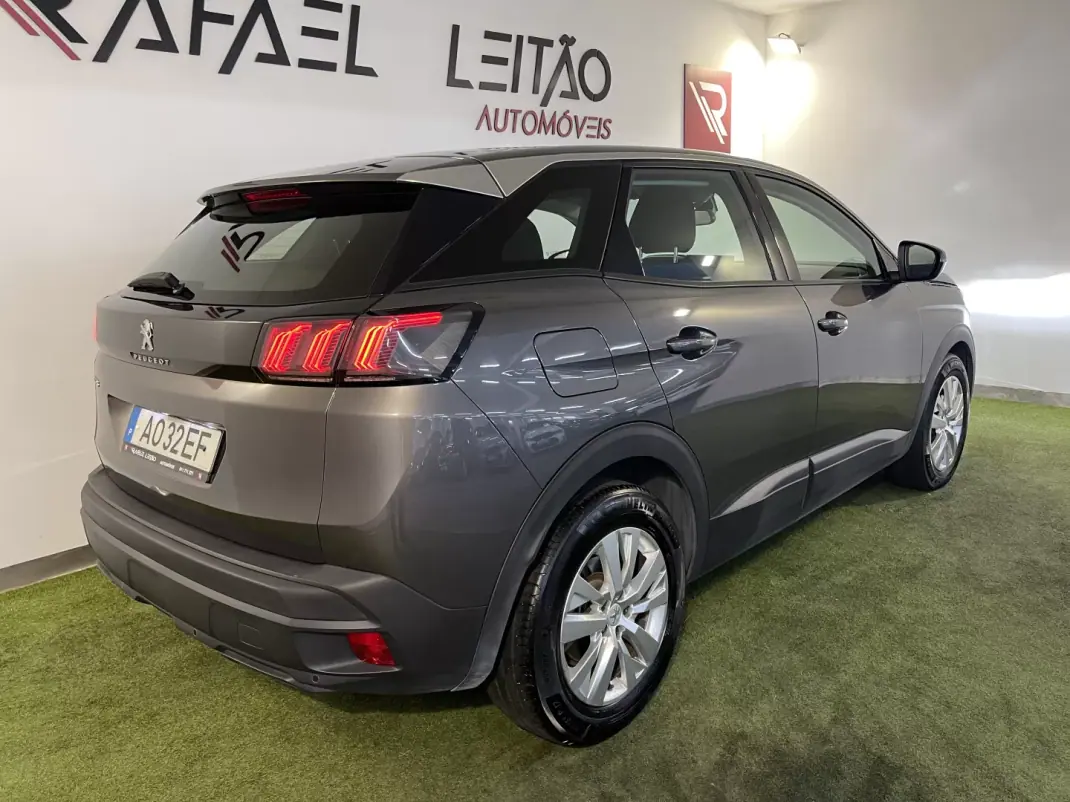 Peugeot 3008 2022 - 17500 EUR, 149900 km - 149900km - foto 7 de 26