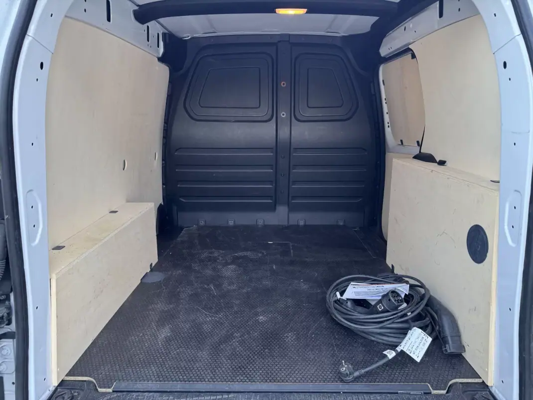 Nissan Townstar 2023 - 18990 EUR, 15900 km - AUTO.MOTO.pt - 15900km - foto 5 de 5