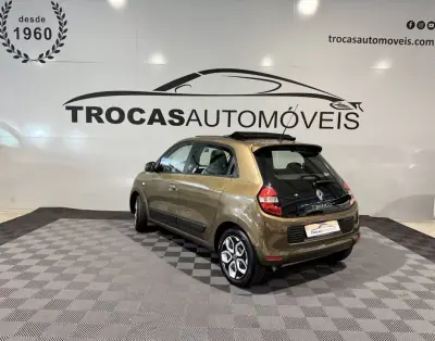 Renault Twingo 2015 - 7900 EUR, 124650 km - AUTO.MOTO.pt - 124650km - foto 40 de 42