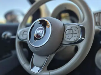 Fiat 500 2017 - 11980 EUR, 42000 km - AUTO.MOTO.pt - 42000km - foto 7 de 15