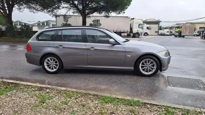BMW 320 2010 - 12890 EUR, 157813 km - AUTO.MOTO.pt - 157813km - foto 17 de 41