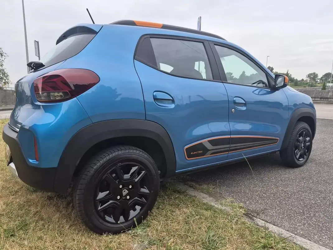 Dacia Spring 2021 - 11299 EUR, 37354 km - 37354km - foto 11 de 25