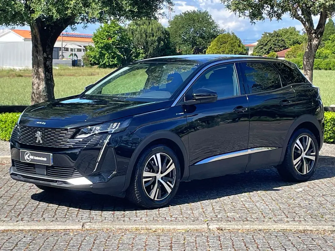 Peugeot 3008 2023 - 24900 EUR, 83000 km - AUTO.MOTO.pt - 83000km - foto 2 de 39