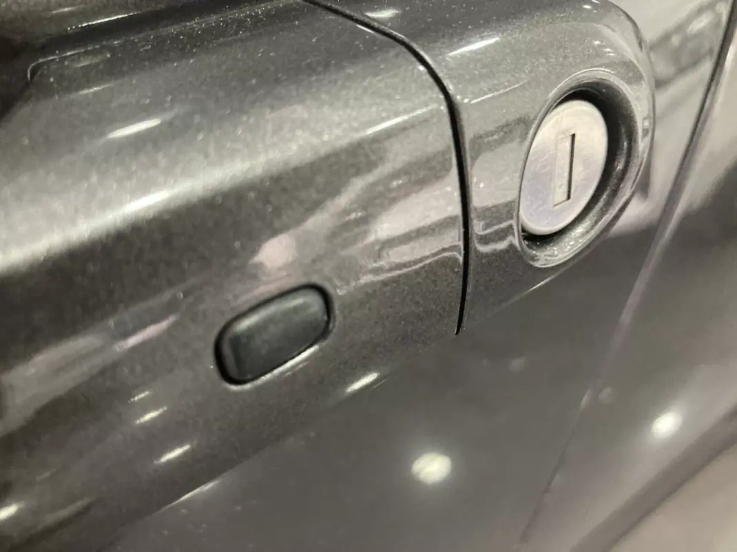 Jeep Renegade 2019 - 12900 EUR, 102216 km - AUTO.MOTO.pt - 102216km - foto 15 de 42