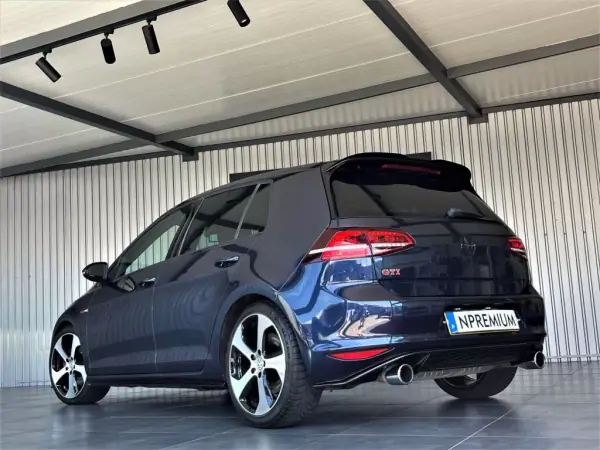Volkswagen Golf 2015 - 24990 EUR, 162000 km - AUTO.MOTO.pt - 162000km - foto 19 de 58