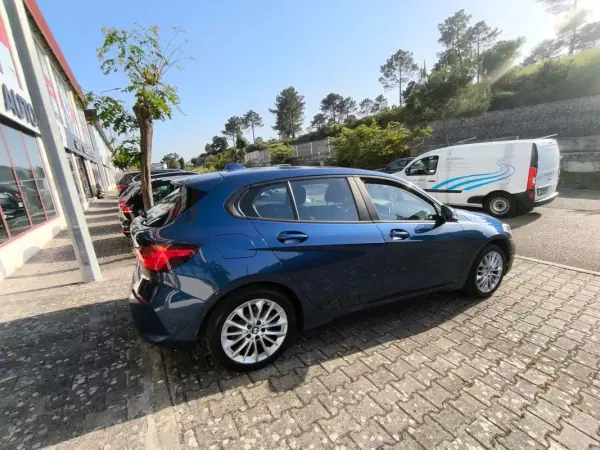BMW 116 2021 - 21900 EUR, 135000 km - AUTO.MOTO.pt - 135000km - foto 3 de 8