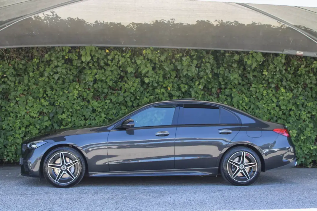 Mercedes-Benz C 300 2022 - 44900 EUR, 31000 km - 31000km - foto 7 de 21