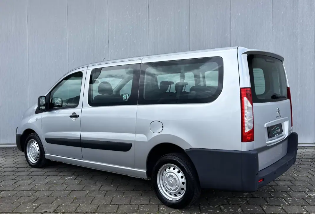 Citroën Jumpy 2015 - 16900 EUR, 135000 km - AUTO.MOTO.pt - 135000km - foto 3 de 39