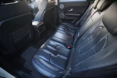 Land Rover Range Rover Evoque 2013 - 18990 EUR, 209500 km - AUTO.MOTO.pt - 209500km - foto 10 de 50