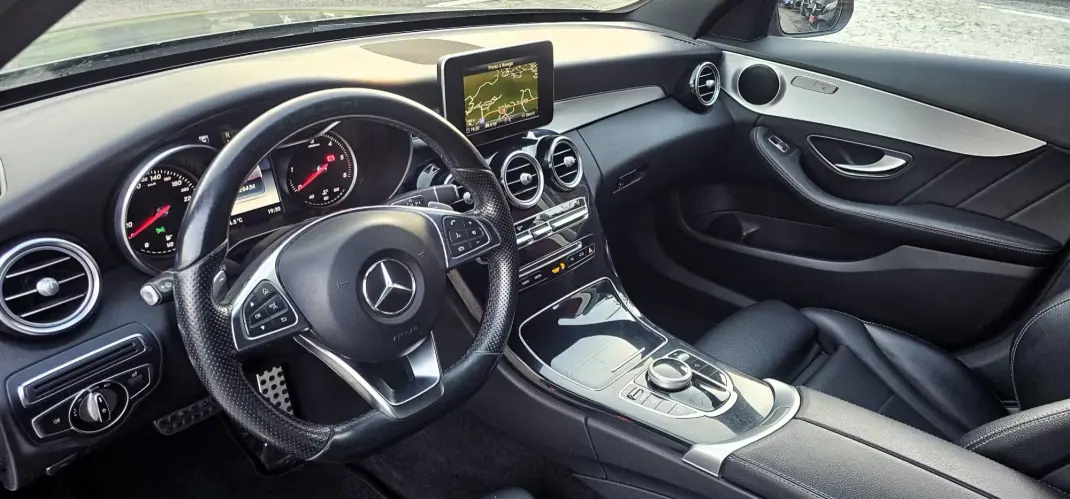 Mercedes-Benz C 220 2017 - 26500 EUR, 126000 km - AUTO.MOTO.pt - 126000km - foto 6 de 32