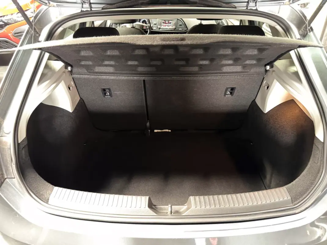 SEAT Leon 2016 - 12990 EUR, 56500 km - 56500km - foto 19 de 21