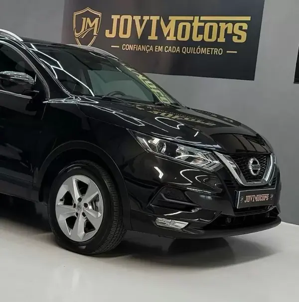 Nissan Qashqai 2018 - 15950 EUR, 158434 km - AUTO.MOTO.pt - 158434km - foto 3 de 27