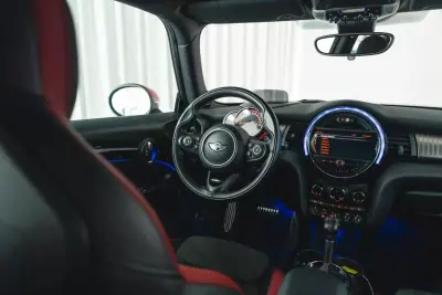 MINI 3 Portas 2016 - 25950 EUR, 58035 km - AUTO.MOTO.pt - 58035km - foto 32 de 52