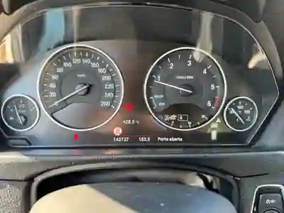 BMW 318 2017 - 15850 EUR, 146500 km - foto 6 de 15