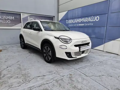 Fiat 600 2025 - 8247km