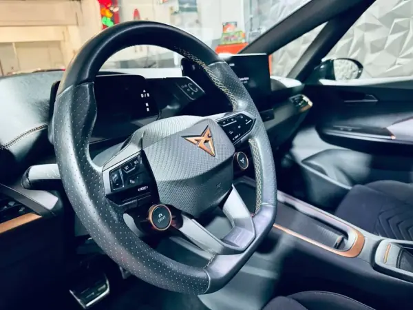 Cupra Born 2022 - 35990 EUR, 26601 km - AUTO.MOTO.pt - 26601km - foto 41 de 60