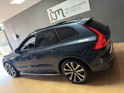 Volvo XC 60 2021 - 42990 EUR, 89987 km - AUTO.MOTO.pt - 89987km - foto 3 de 21