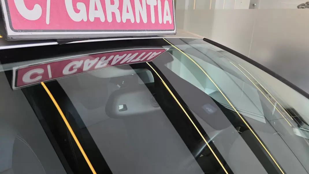 Citroën C4 2011 - 7900 EUR, 225567 km - AUTO.MOTO.pt - 225567km - foto 24 de 49