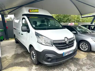 Renault Trafic 2.0 dCi L2H2 1.2T 2021 - 22990 EUR, 89900 km - AUTO.MOTO.pt - 89900km - foto 2 de 9