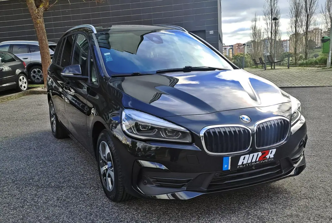 BMW 216 Gran Tourer 2019 - 16500 EUR, 100000 km - AUTO.MOTO.pt - 100000km - foto 1 de 27