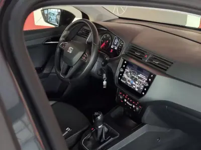 SEAT Ibiza 2019 - 15990 EUR, 83844 km - AUTO.MOTO.pt - 83844km - foto 12 de 17