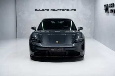 Porsche Taycan 2020 - 76950 EUR, 45000 km - AUTO.MOTO.pt - 45000km - foto 5 de 60
