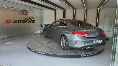 Mercedes-Benz C 250 2018 - 23900 EUR, 230857 km - 230857km - foto 3 de 48