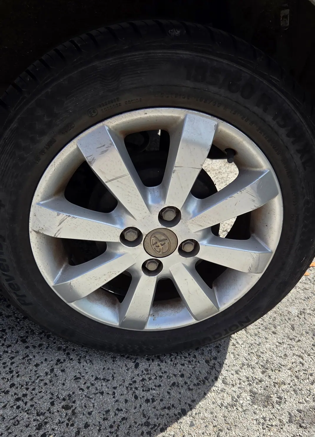 Toyota Yaris 2008 - 5000 EUR, 254000 km - 254000km - foto 13 de 14