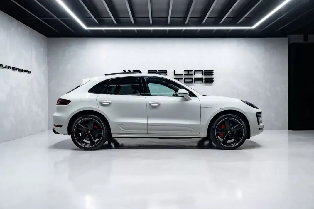 Porsche Macan 2016 - 47950 EUR, 132000 km - 132000km - foto 7 de 53