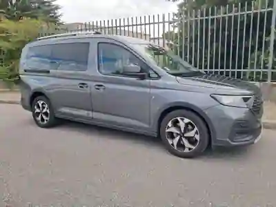 Ford Tourneo Connect 2022 - 25500 EUR, 66029 km - AUTO.MOTO.pt - 66029km - foto 1 de 5