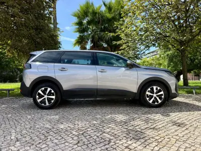 Peugeot 5008 2021 - 19790 EUR, 158750 km - 158750km - foto 10 de 40