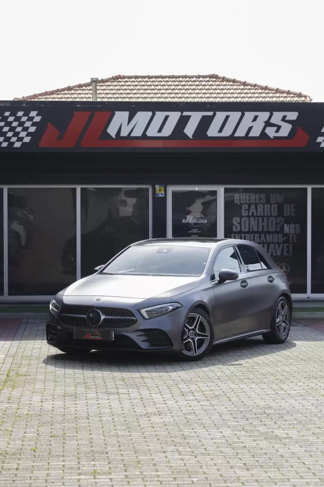 Mercedes-Benz A 250 2018 - 26900 EUR, 147563 km - AUTO.MOTO.pt - 147563km - foto 1 de 29