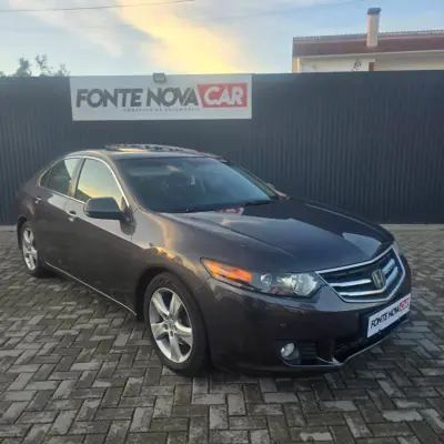 Honda Accord 2010 - 11950 EUR, 189906 km - AUTO.MOTO.pt - 189906km - foto 2 de 23