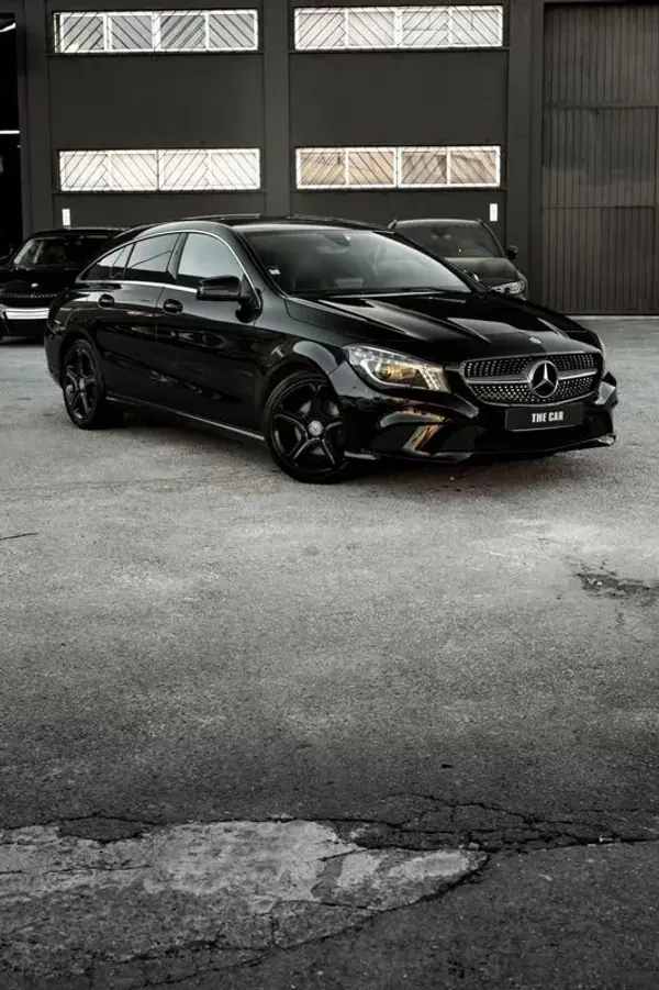 Mercedes-Benz CLA 200 2015 - 17999 EUR, 221608 km - AUTO.MOTO.pt - 221608km - foto 7 de 35