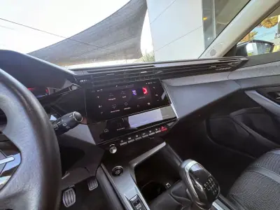 Peugeot 308 SW 2023 — photo 5 of 32