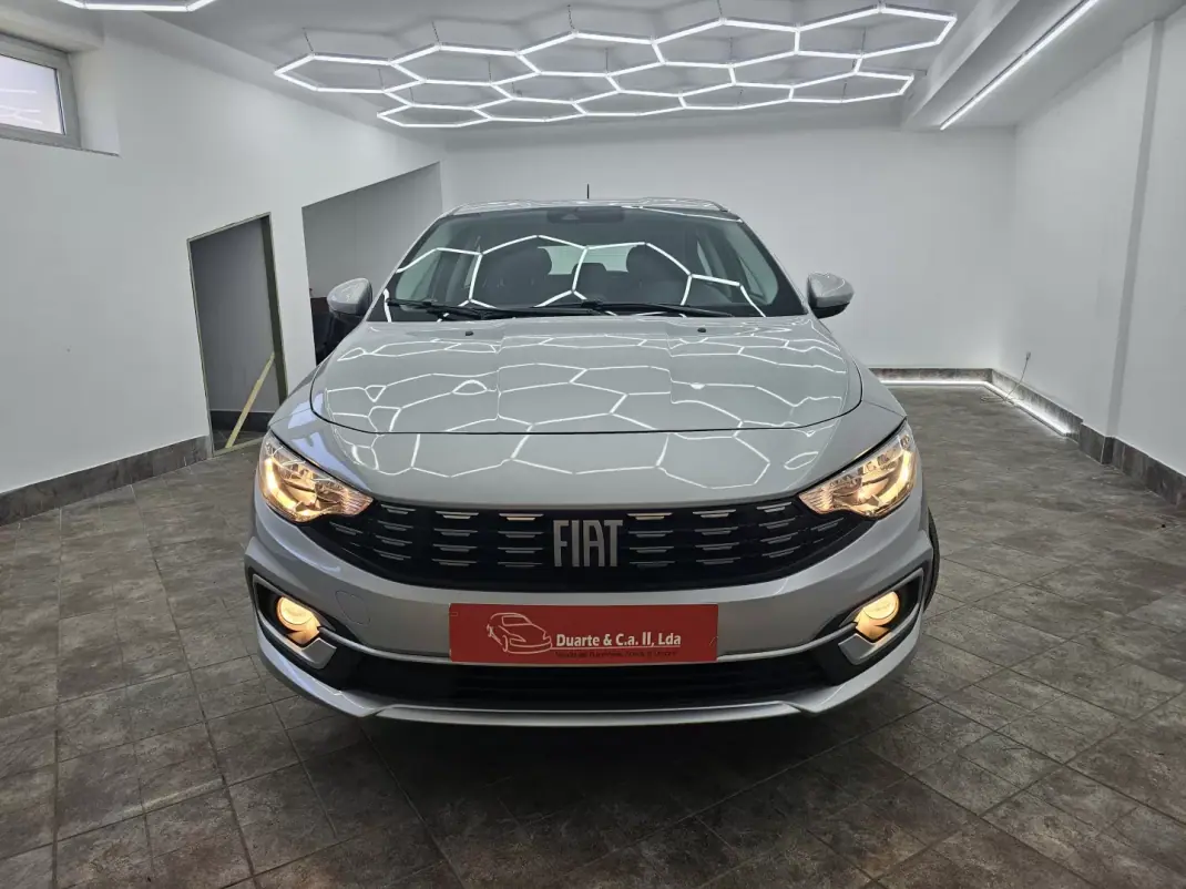 Fiat Tipo 2023 - 15350 EUR, 48173 km - 48173km - foto 2 de 43