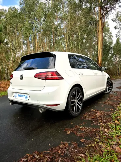 Volkswagen Golf 2015 - 18990 EUR, 167000 km - AUTO.MOTO.pt - 167000km - foto 15 de 30
